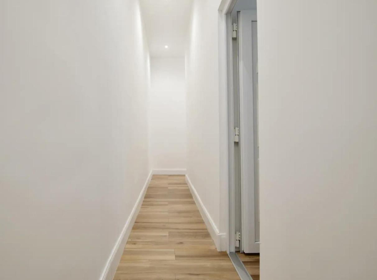 Studio Apartments By Hi5- Apartment In Downtown Budapest Kültér fotó