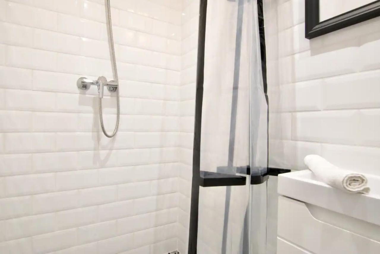 Studio Apartments By Hi5- Apartment In Downtown Budapest Kültér fotó